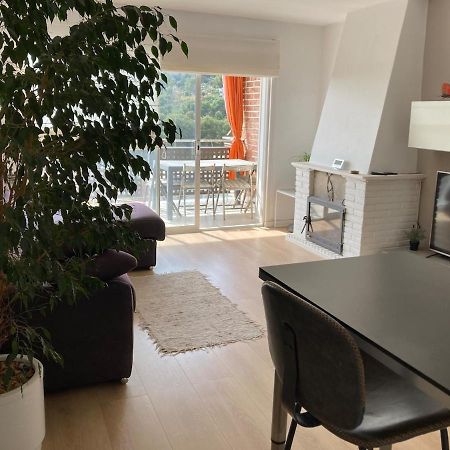 Apartamento Con Vistas Al Mar Castelldefels Esterno foto