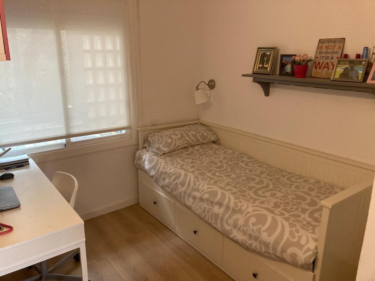 Apartamento Con Vistas Al Mar Castelldefels Esterno foto